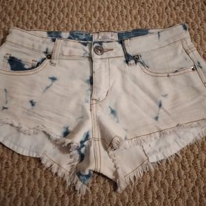 😊5 for $20 ChiQle jean shorts